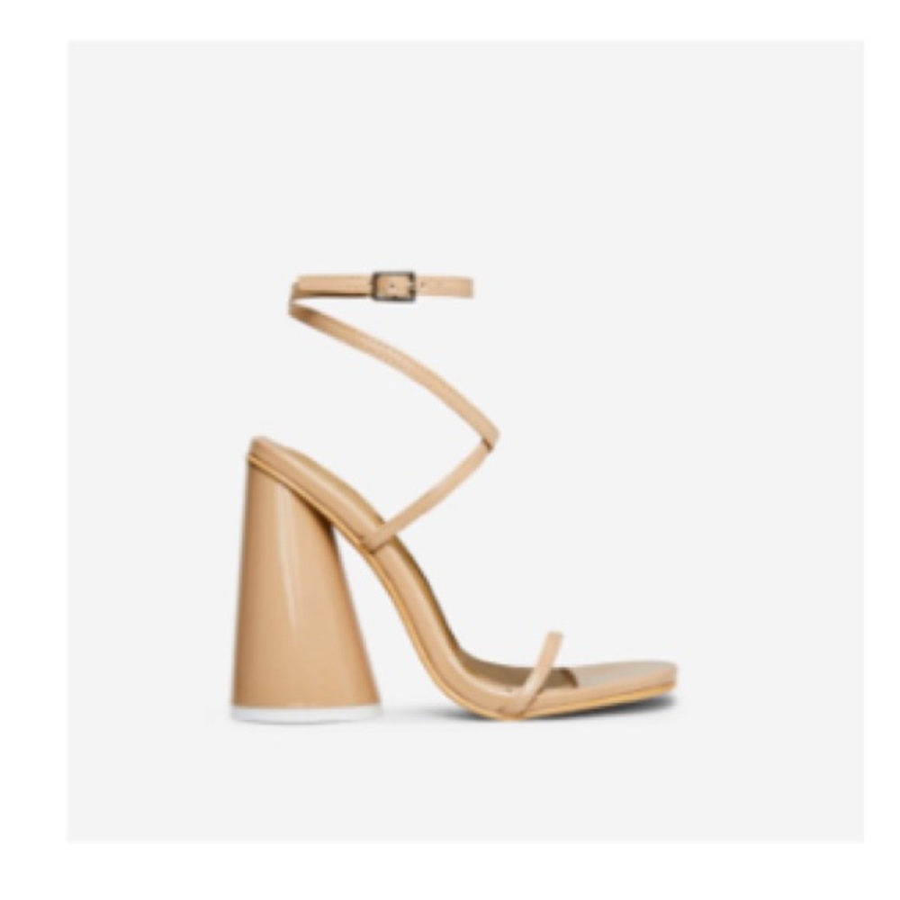 Nude heels! Never worn